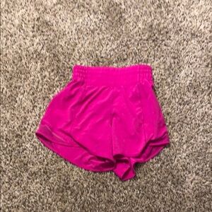 Lululemon hottie hot shorts 4in